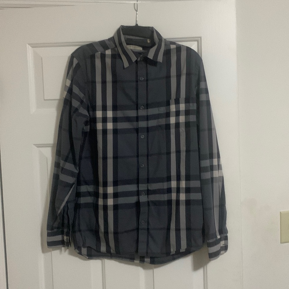 New never worn grey Burberry Small dress shirt